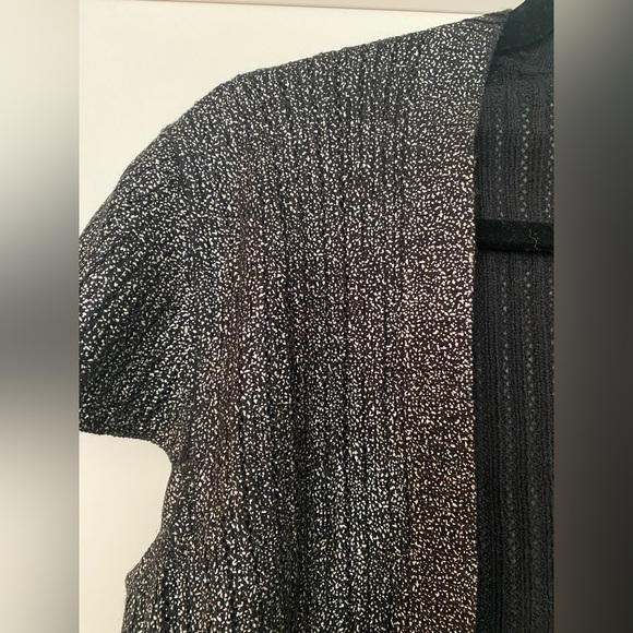 BCBG Max Azaria black & silver cap-sleeve cardigan size M - Picture 3 of 5
